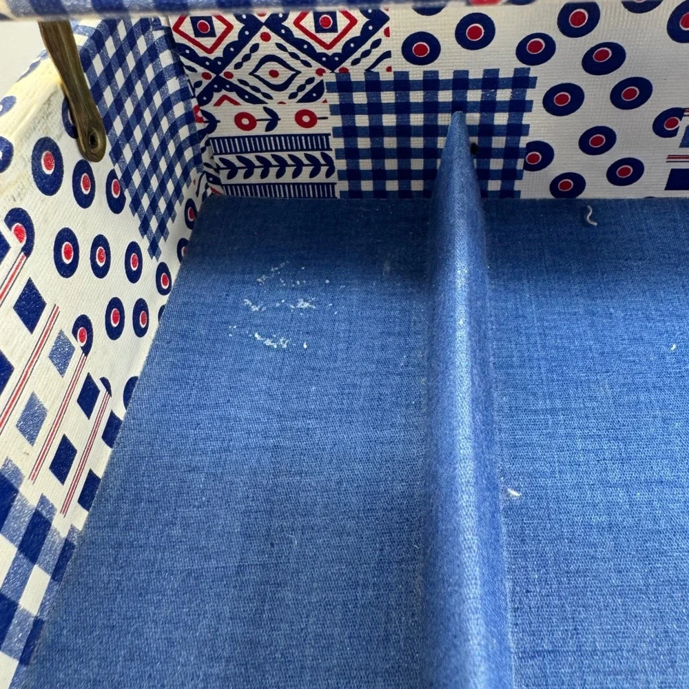 Buxton Vintage Jewelry Box Patchwork Geometric Print Organizer Blue Red USA